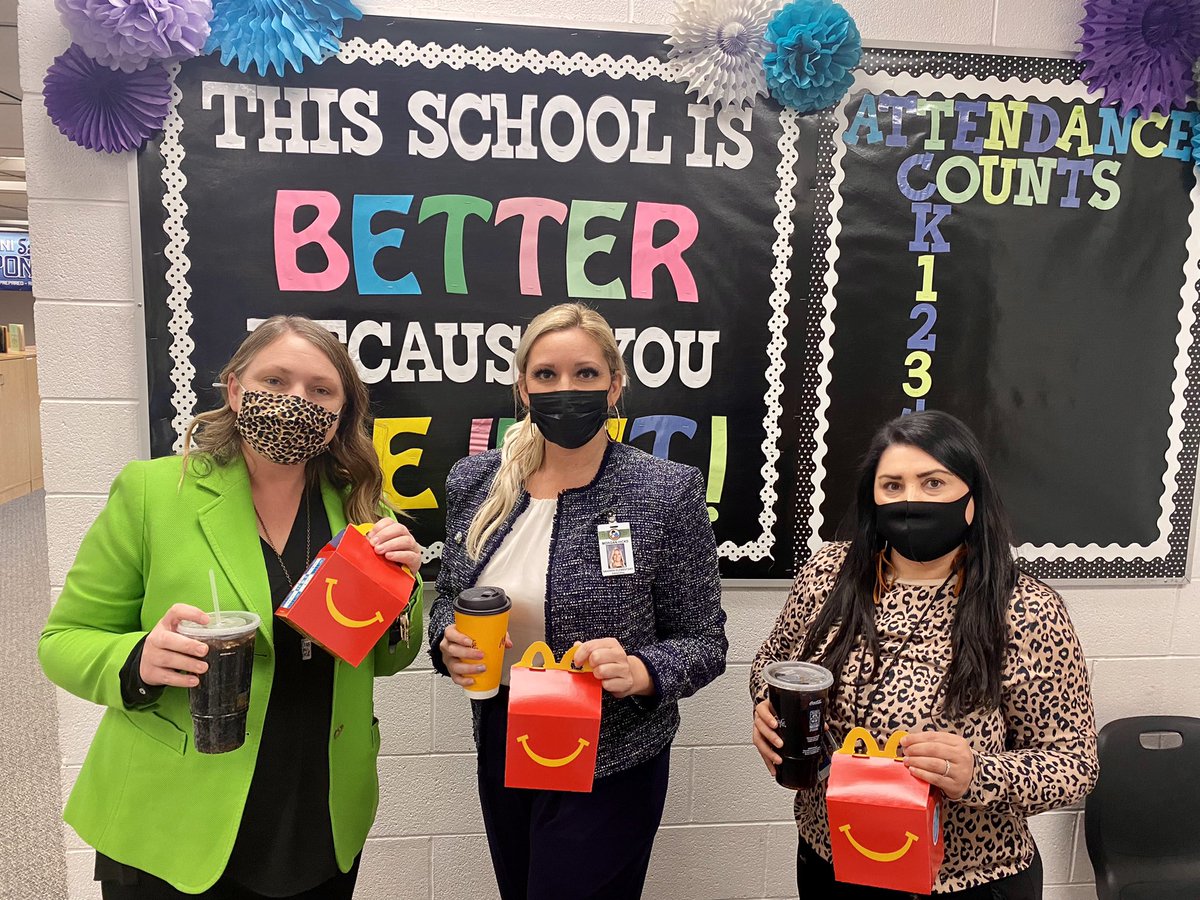 Early morning Admin date. McDonald’s…We’re lovin’ it. Educators get free breakfast this week. #PBVUSD @Erica_AC_Teach <a href="/ms_mhicks/">Morgan Hicks</a> #bakersfieldMCDonalds #BaDaBumPumPum