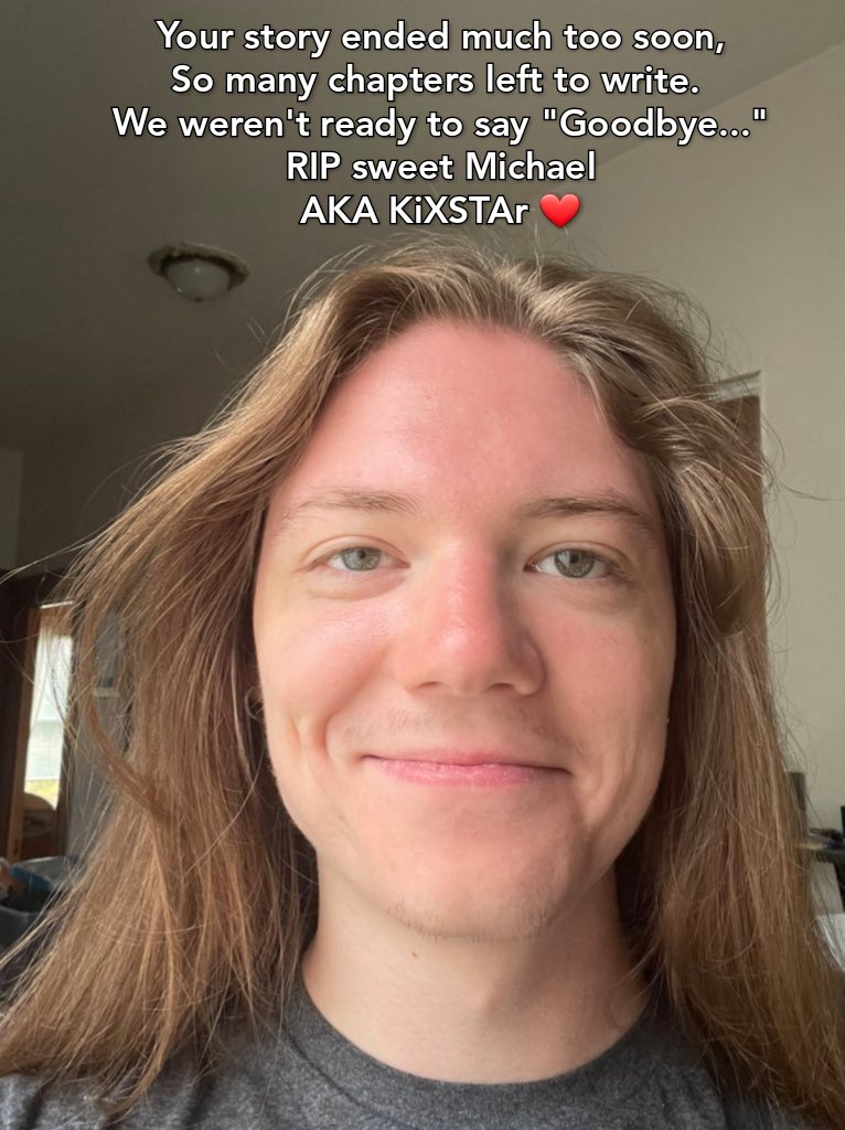 InterroMOM's tweet image. Aww @KiXSTArTV, the days are much darker now that you've gone, but may your 'star' forever shine in the night sky for all to see. 💔  #RIPKiXSTAr