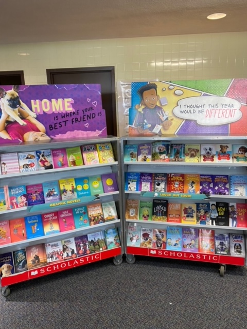 MMSLibraryMedia's tweet image. It&apos;s Scholastic Book Fair week here at MMS! Take a look at the great titles available at our fair! #scholasticbookfair #library #wildcats #martinmiddleschool #eastprovidence #read