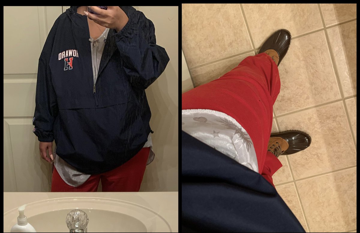 ms_tthomas's tweet photo. Oklahoma weather at 5am, have you lookin like 🥴 #tornado #oklahomaweather #sirens #oklahomatornadoattire https://t.co/Ip89RwrsJC