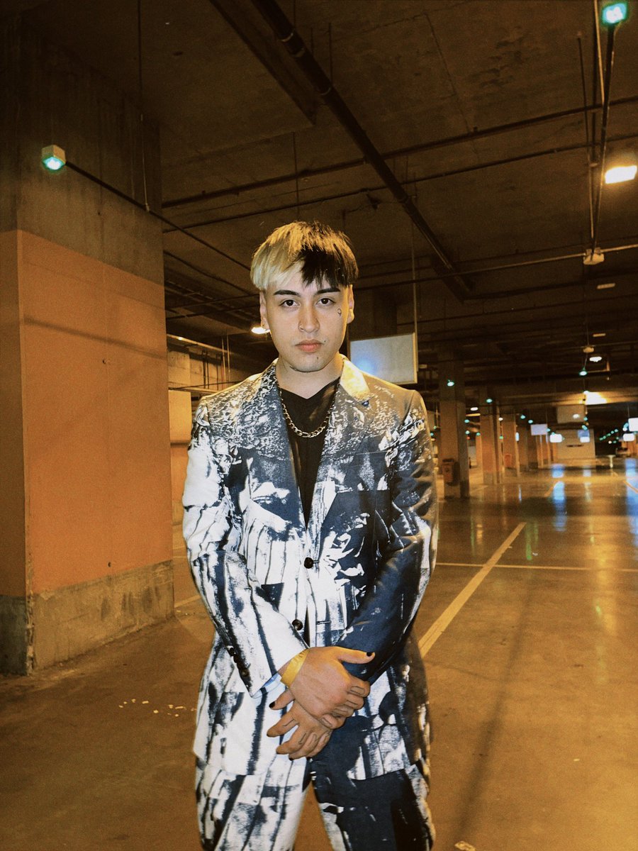 tiagopzk's tweet photo. 🤵🏻‍♂️ https://t.co/TJxvmhfMgQ
