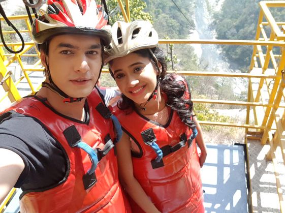 KairaSoulmates's tweet photo. Whatever asked to them and needed as per the script they did it all, be it shooting a song sequence in the snow in Swizerland,jumping into the cold water in Greece,shooting an intense scene in the desert at Bikaner or flying fox at Rishikesh 
THANK YOU SHIVIN
#ShivinGracedYRKKH https://t.co/lcHI1kAorq