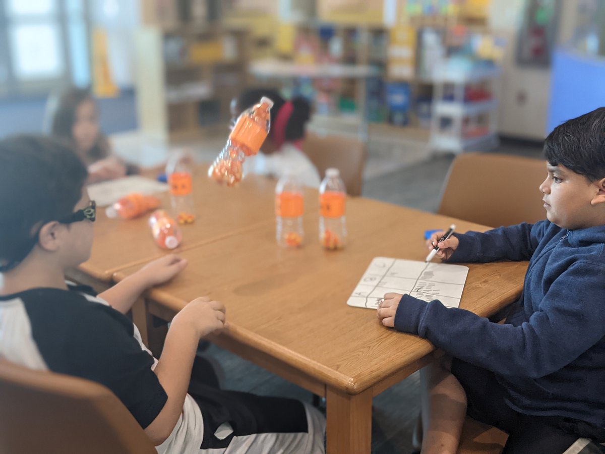 3rd and 4th graders spent time in the library this week making predictions, flipping bottles, and writing fractions!

<a href="/AlvinISD/">Alvin ISD</a> <a href="/MeridianaElem/">Meridiana Elementary</a> #STEM #STEMeducation