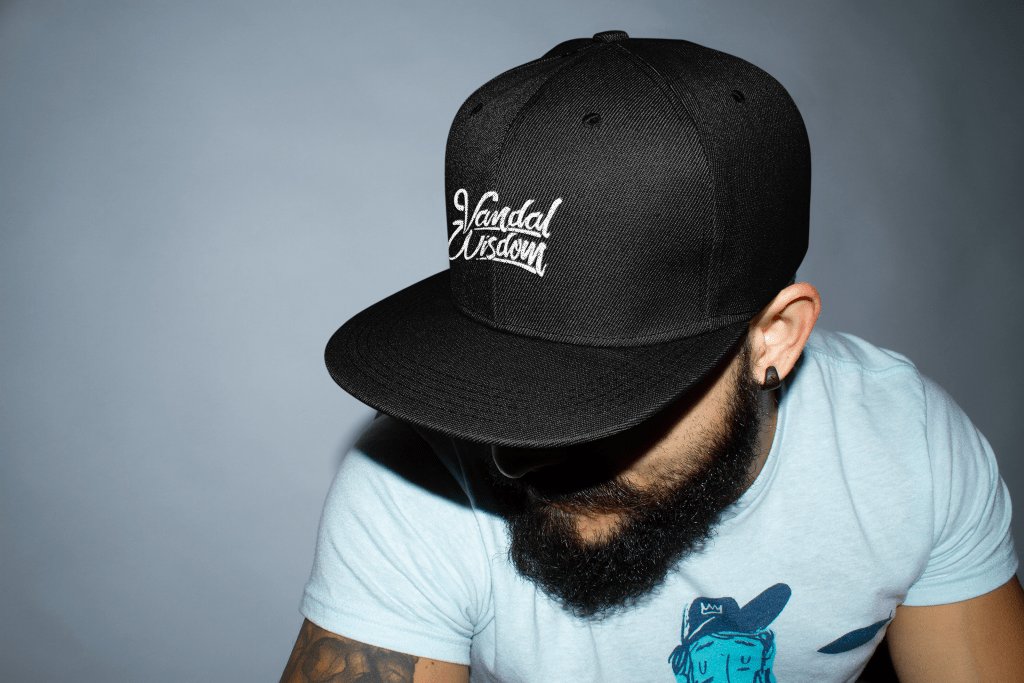 Vandalwisdom's tweet photo. Vandal Wisdom Snapback Embroidery 

🎨 Black | Black / Teal | Dark Navy | Navy | Spruce | Royal Blue
🌎 Worldwide shipping

#vandalwisdom #snapback #vandal #hat #letters #embroidery #graffiti #streetwear #blackhatnetwork https://t.co/uNwK3E8xz5