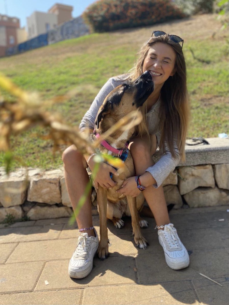 estheerherrera's tweet photo. Eres mi vida nalilla 🐾🍁✨ https://t.co/9IhLLQHkd1