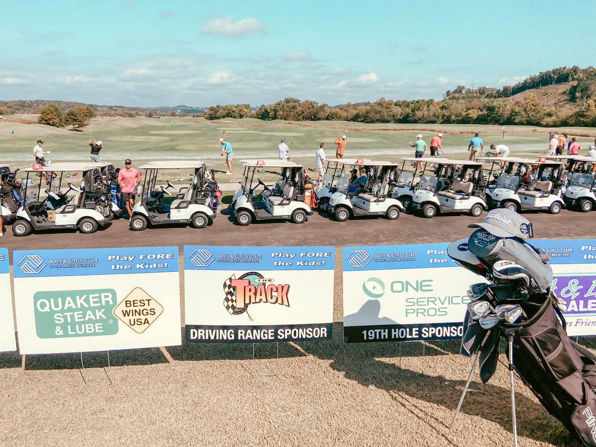 It’s a great day to play “fore” the kids at the Boys & Girls club charity event. Connecting with the community & making a difference is a big part of the #BluegreenVacations culture #boysandgirlsclub