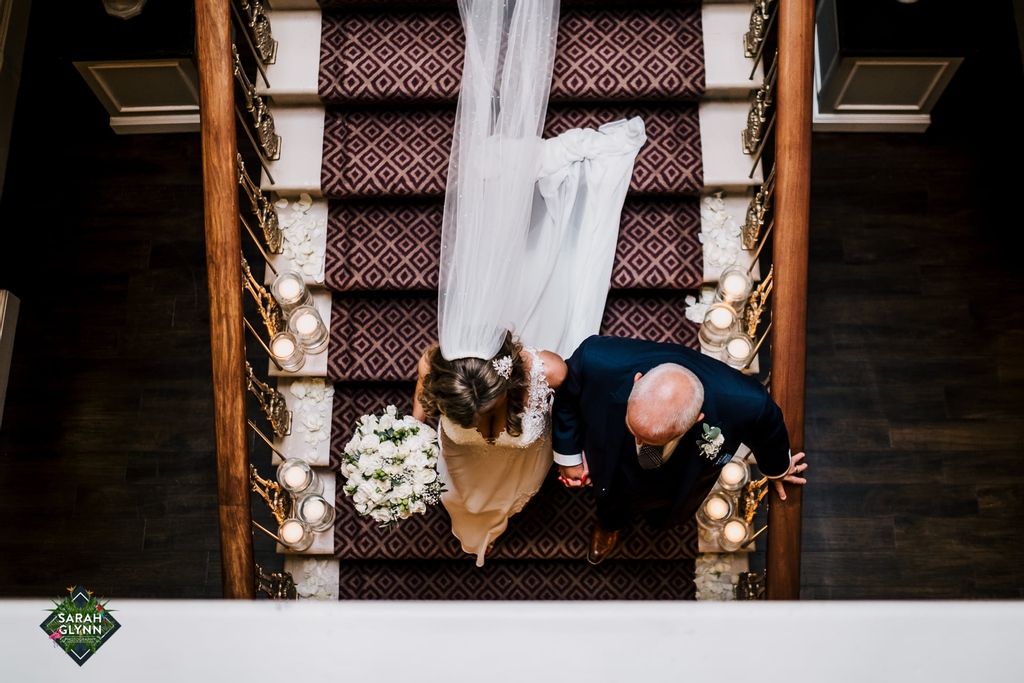 AshfieldHse's tweet photo. LISA + PETE

📸 @sarahglynnphotography

@dfclancashire
@thedeltatones
@the_cake_bank

#Ashfieldhouseweddings #ourhouseisyourhouse
#Lancashireweddingvenue #Wiganweddingvenue
#2021bride #weddingday #weddinginspo #weddingstyle #weddings #wedding https://t.co/lP6RWogdT2