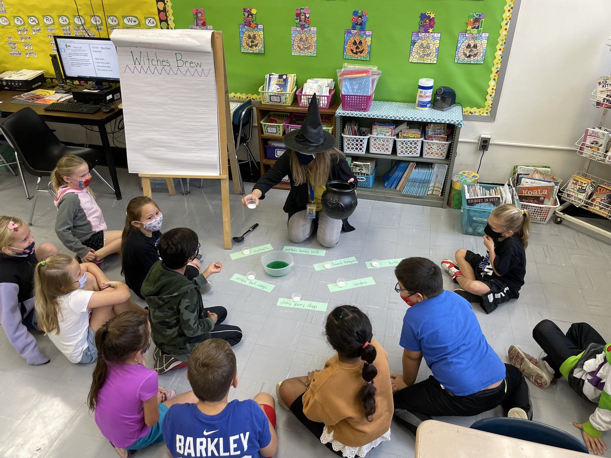 Mrsmaj1's tweet photo. 2nd grade learned about using descriptive words in writing by making a Witches Brew! @_RamsRock #secondgraderules https://t.co/2R39yzc6Aw