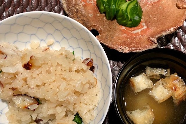 MichelinGuideNA's tweet photo. A meal well deserving of its promotion to #TwoMichelinStars! #Hayato #LosAngeles @brandonhayato #oshizushi #grilledfish #shabushabu #ricepot #MichelinGuideCA #MichelinGuide2021 https://t.co/fEEYoYg5lG