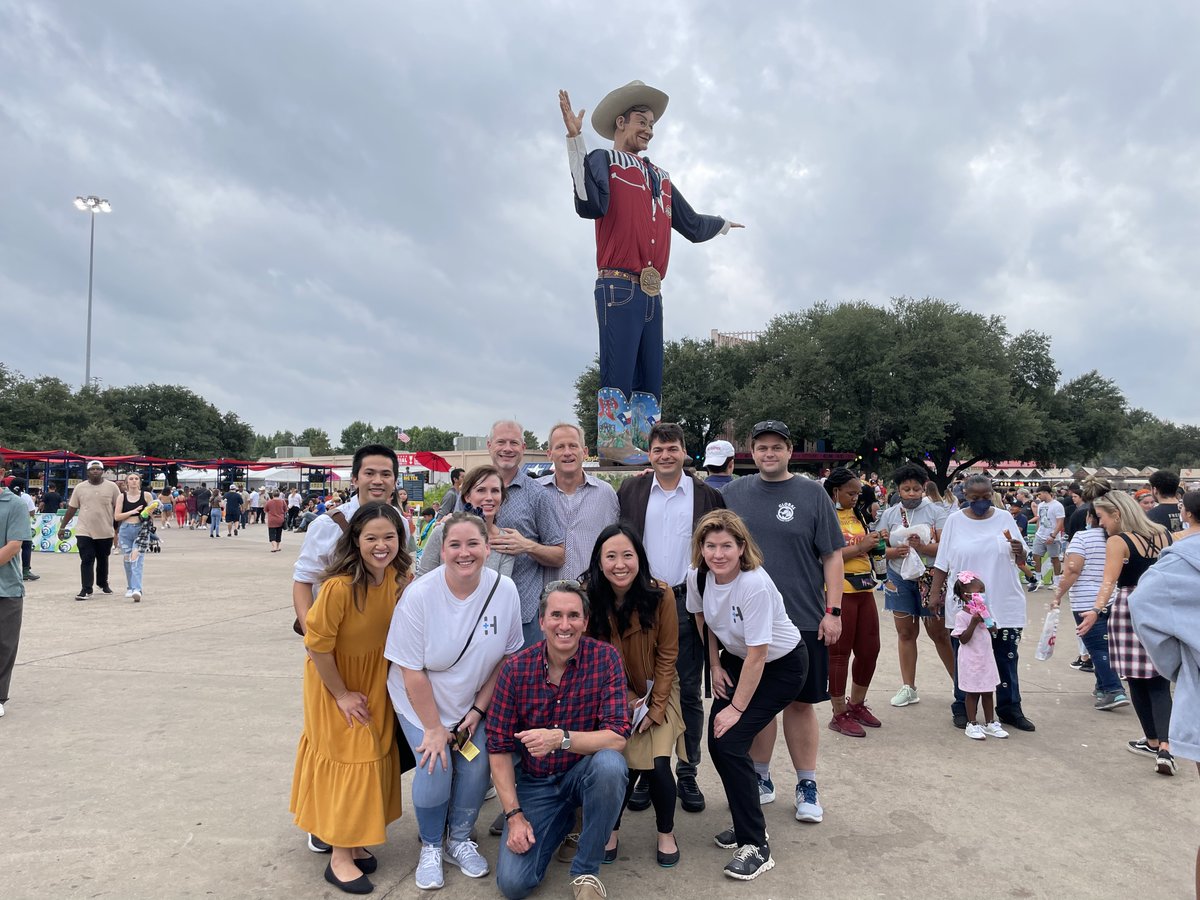 HWildCatters's tweet photo. One of our favorite traditions with the cohort - Fair Day!! 

#TXStateFair #BigTex https://t.co/JlUOXh4AmW