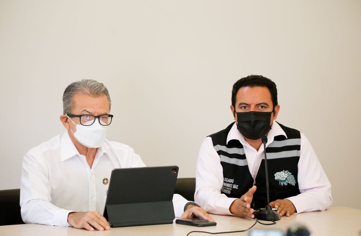 HectorAstudillo's tweet photo. Después de realizado el censo por el @GobiernoMX, la Secretaría del @bbienestarmx iniciará con el respaldo del @DIF_Gro, la entrega de apoyos para las familias afectadas por el terremoto del pasado 7 de septiembre. https://t.co/P9erhlapnN