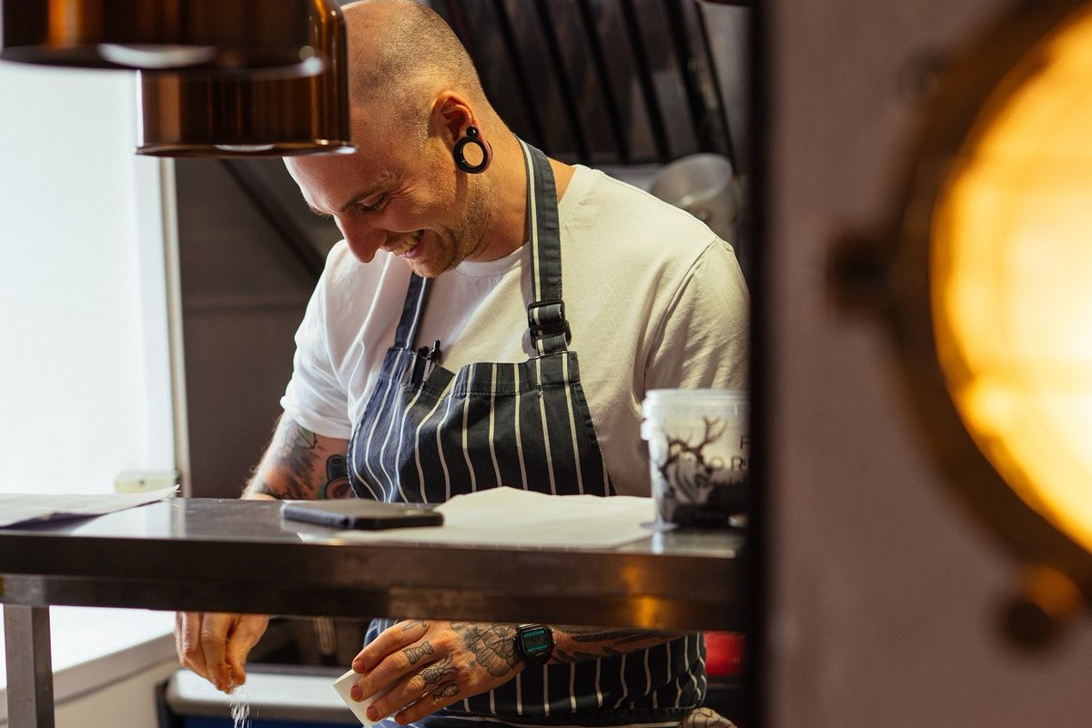 TolcarneInn's tweet photo. Over at @ThePacketInn, Matt and the team are cooking up a storm as always! Lots of rave reviews around at the moment for our sister pub just along the coast.
Look out for a winter loyalty offer for both pubs coming soon…
#tolcarneinn #packetinn #sisterpubs #cornwallfood https://t.co/RLOC0cJM96