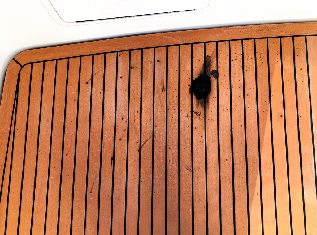 One of our customers had a pretty bad burn on their deck, but was able to refresh it and now it looks as good as new! ☺️⁠
⁠
#beforeandafter #after ⁠
#boating #boatlife #yachting #yachtlife #sailboat #sailinglife #instaboat #sailstagram #boatrepair