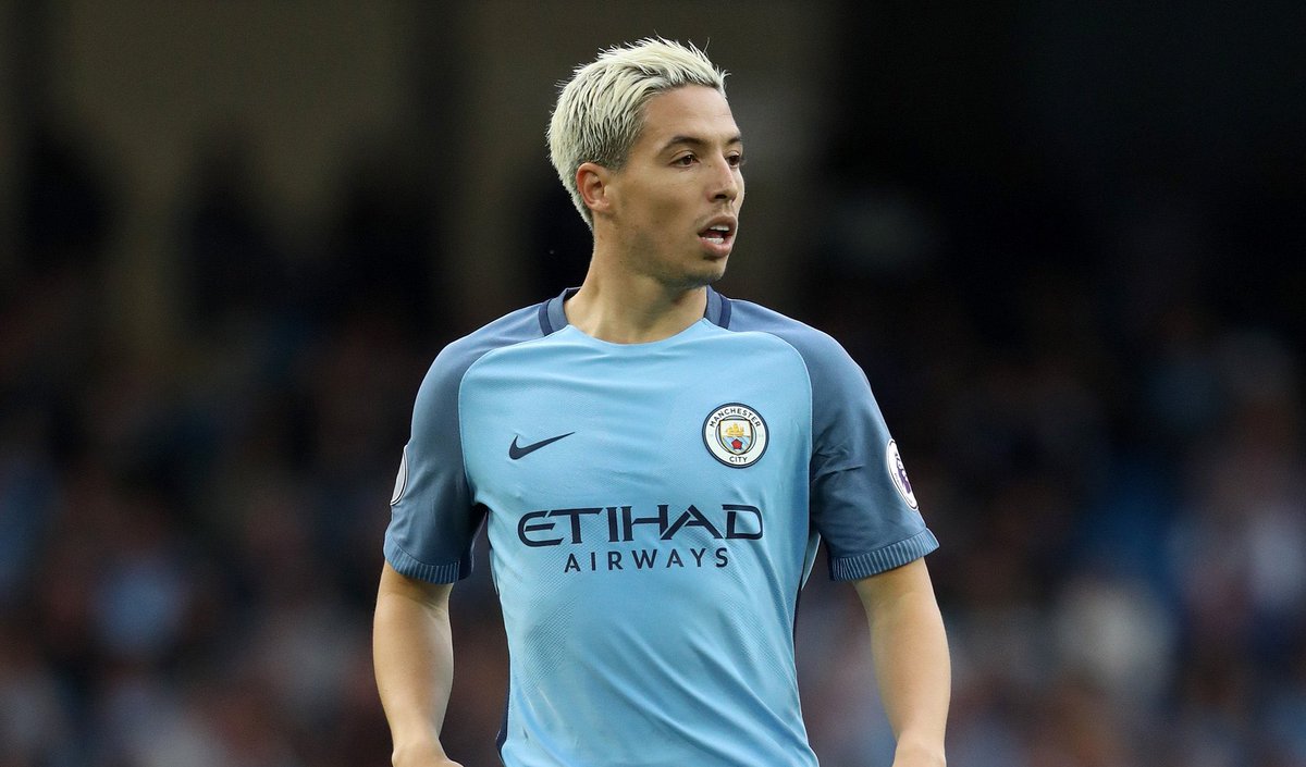 David_Guti's tweet photo. Es tremendo el bajón físico que ha dado Nasri desde que se ha retirado https://t.co/rk8X3P8bDP
