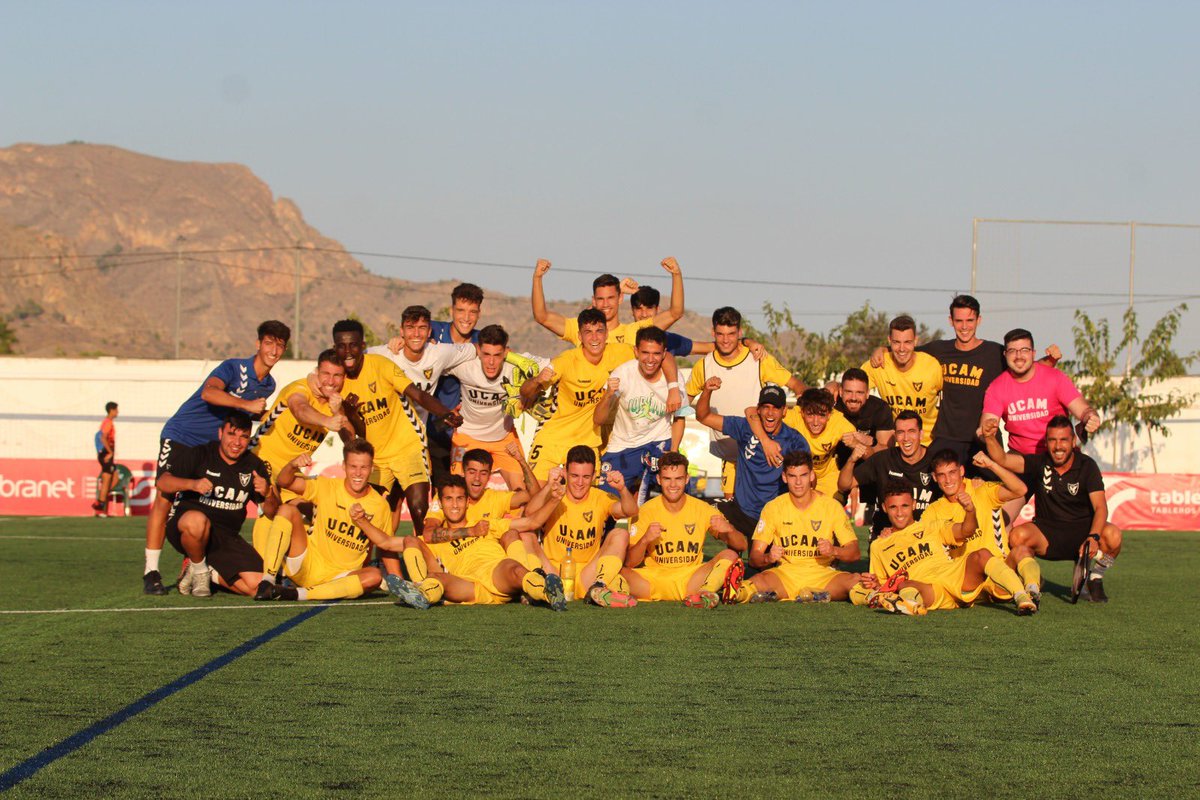 El derbi es nuestro!! Vamos <a href="/UCAMMurciaCF/">UCAM Murcia CF</a>  Auuuuuu 💪🏼⚽️💙