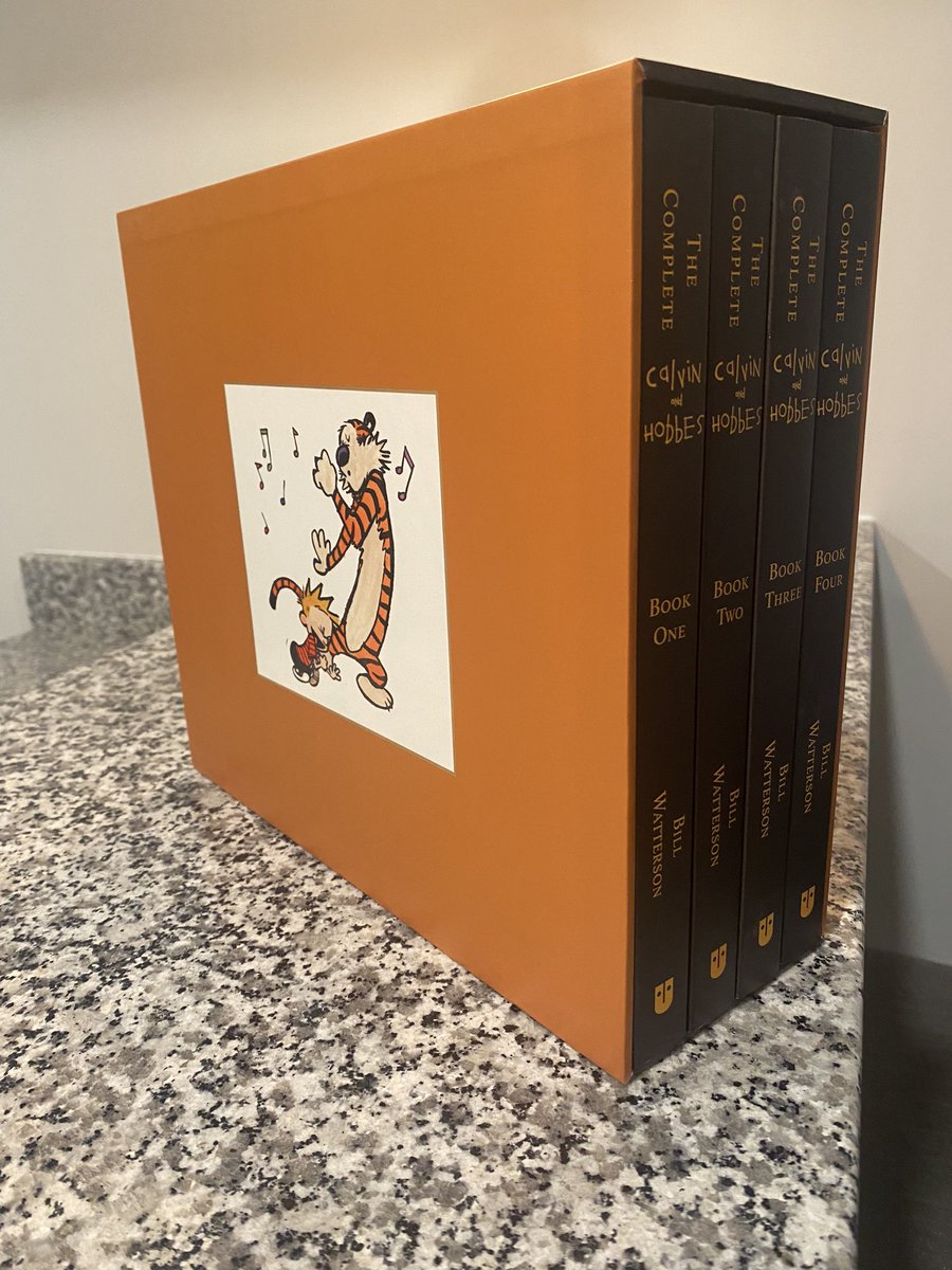 supertweli's tweet photo. New book smell 🥰🥰🥰 https://t.co/LSPm7p049a