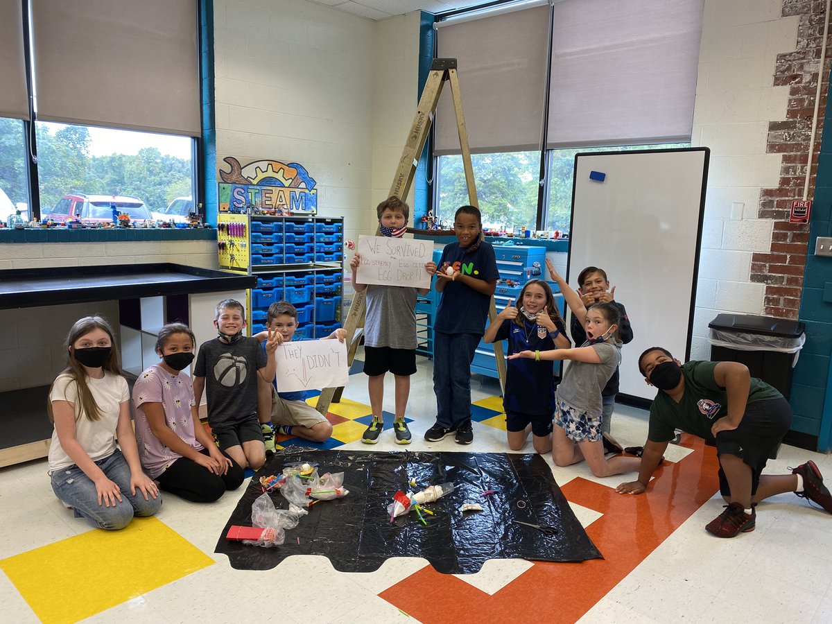 STEMatWSES's tweet photo. Today was another egg-citing egg drop! We now have 3 classes tied with one surviving egg. It’s time for a egg-drop off! To be continued… @WSESSmithfield @IWCSchools @IAspire2Inspire https://t.co/VzcxI9TfOv
