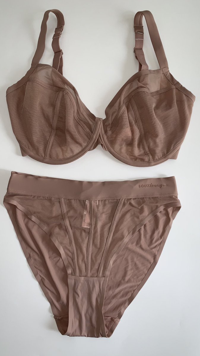 GarnetsVale's tweet photo. Live to lounge in our Boux lounge unpadded mesh balconette bra, your perfect everyday bra  
Boux Avenue mesh bra set 
Available in size-38F,32FF,36FF
Price-13,500 https://t.co/jbjF8iNpUZ