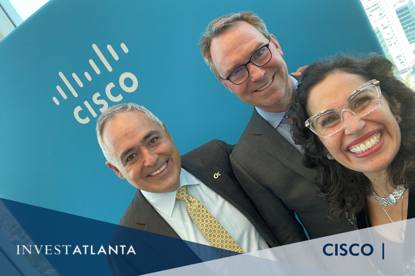 InvestAtlanta's tweet photo. We are pleased to celebrate Cisco's big #ATL announcement--a new $41 million technology research and data hub in #TechSquare! Cisco plans to hire 700 people and is committed to diversifying their workforce and powering inclusive communities. #OneAtlanta https://t.co/oAvEe74HZd