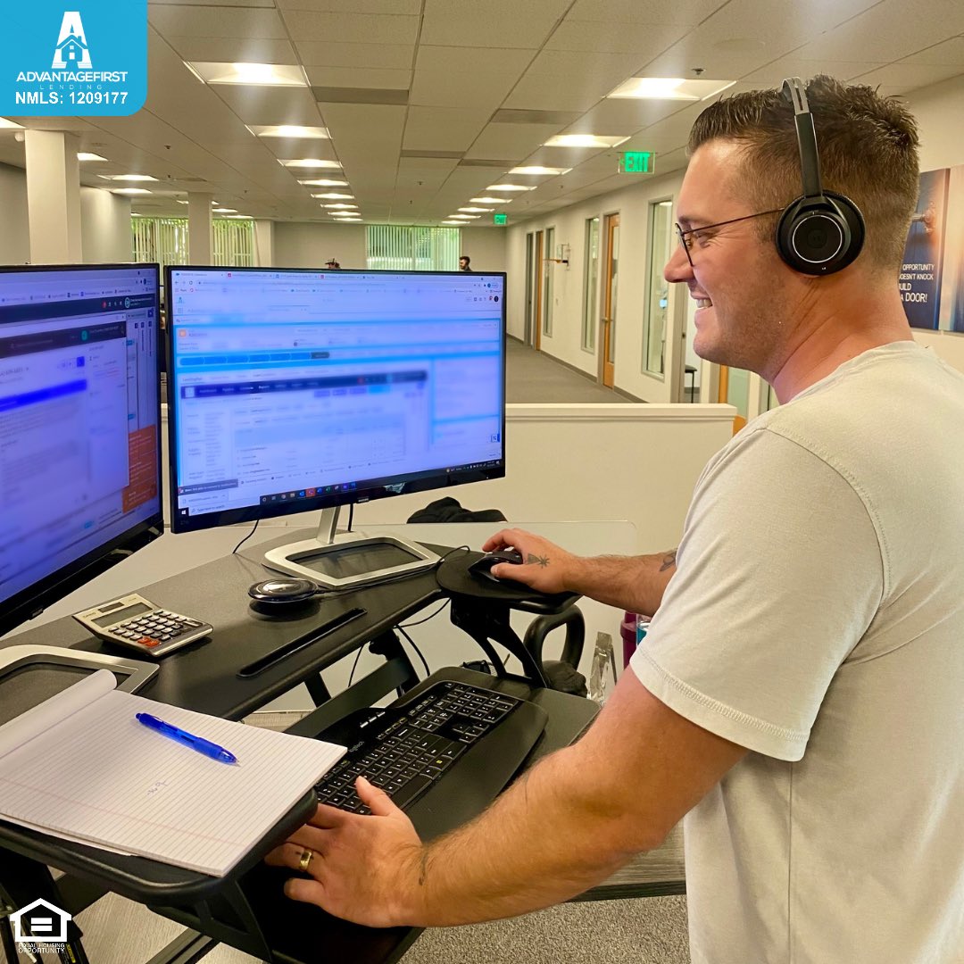 Advantage1st's tweet photo. Sr. LO Chad is hard at work on this beautiful Wednesday. How’s your day?
#AdvantageFirstLending
https://t.co/FKe3CO9dG6 https://t.co/ApNGkw9Dot