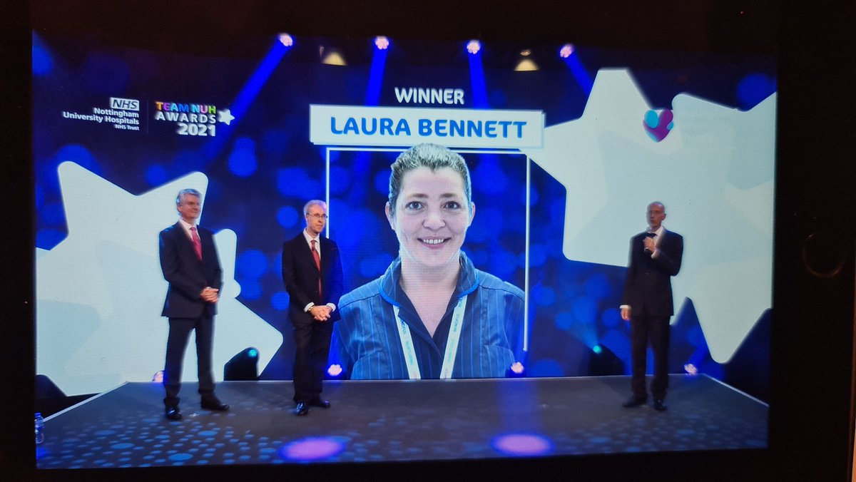 🥳🥳🥳 Well done Laura Bennett. A deserving winner of The Public Award. 

#TeamNUHAwards