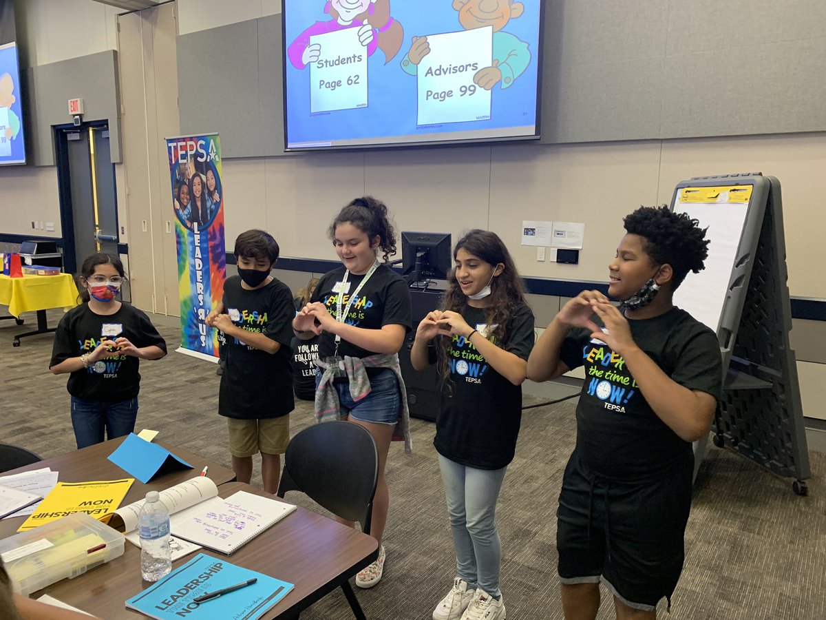 Student Council officers practicing their original song at the TEPSA student leadership conference! #WeLeadTX #TimeIsNowTX <a href="/HumbleISD_OE/">Oaks Elementary</a>