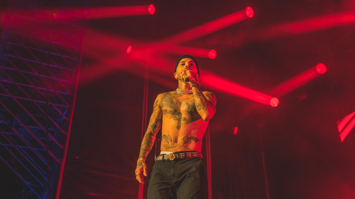 elnouescenari's tweet photo. BRUTAL 🔥 https://t.co/QqnweY5BIF