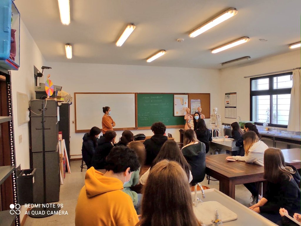 FloridaIDF's tweet photo. La Dirección de Desarrollo Social a través de su Equipo Técnico se encuentra realizando charlas de becas estudiantiles, tanto en la ciudad como en el interior. El objetivo es difundir y socializar el programa https://t.co/Yg7eWE1cW1
