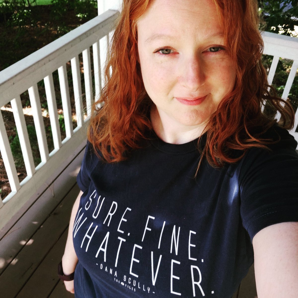 rachelslacey's tweet photo. Channeling my inner Dana Scully today 👽❤️

#SureFineWhatever #thexfiles #DanaScully https://t.co/ymzxfqKbju