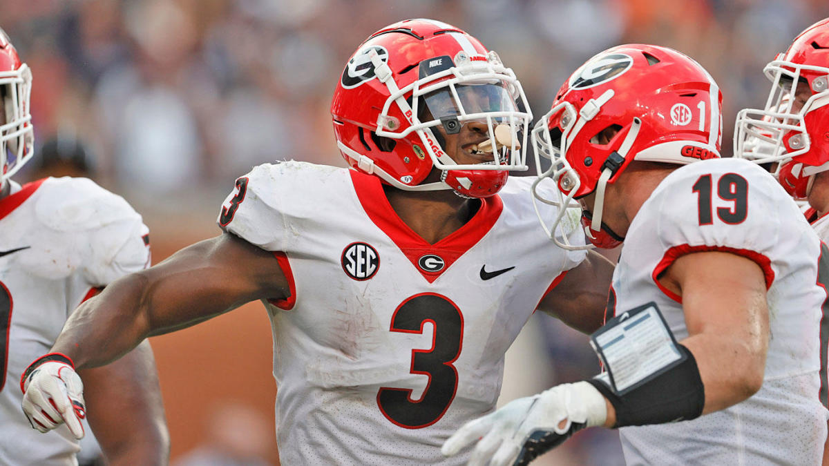 College football rankings: Georgia tops list of 13 remaining undefeated teams after six weeks of 2021 season https://t.co/YXJIBBL9PZ https://t.co/NHoYk0Q0iY