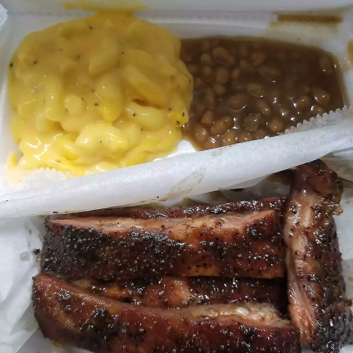Pattons_Alcorn's tweet photo. THURSDAY is coming! #ThemRibs will be on deck at 11am!! Get those Pre-Orders in tonight! If you know, you know! #WoodFired #LowandSlow #ThatSmoke #40Slabs #getsome #Pattons #Alcorn #LetsEat https://t.co/BA5Yawq1aR