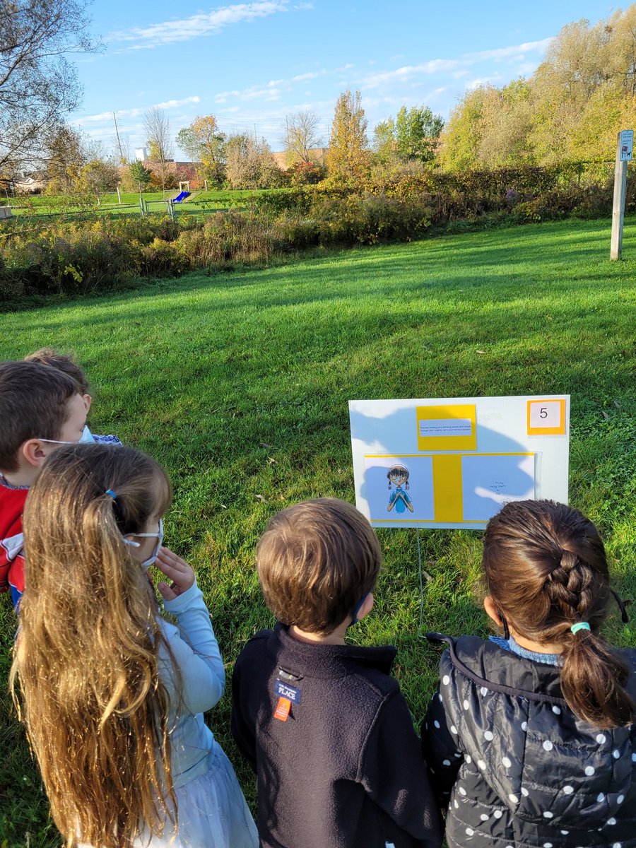 Willow Wolves are finding their calm with our outdoor library story "I Am Yoga" by Susan Verde
<a href="/es_barrie/">WillowLandingESBarrie</a> 
<a href="/SCDSBLiteracy/">SCDSBliteracy</a>
