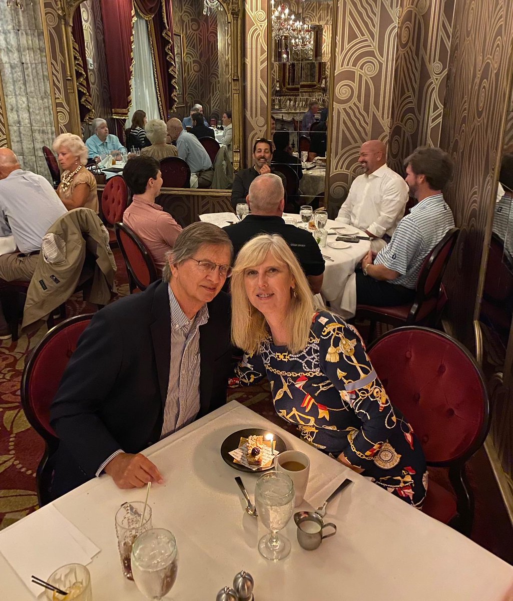 MaryLayton3's tweet photo. Had a wonderful birthday dinner last night at @JeffRubys So delicious! 💗🥳
#kyeats #realestate #thelaytongroup #birthday #lexingtonrealestate #sharethelex #lexingtonky #lexington https://t.co/YIBvqswW8C