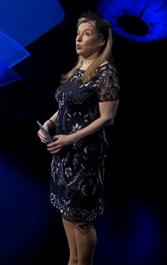 egpsings's tweet photo. @janetmack67 @VictoriaCoren I realise your tweet was a month ago 😂 but I found Victoria's beautiful dress! It's the Lizzy Dress by Phase Eight 👗https://t.co/N9nDHPVYEQ https://t.co/dqiJR6HDkV