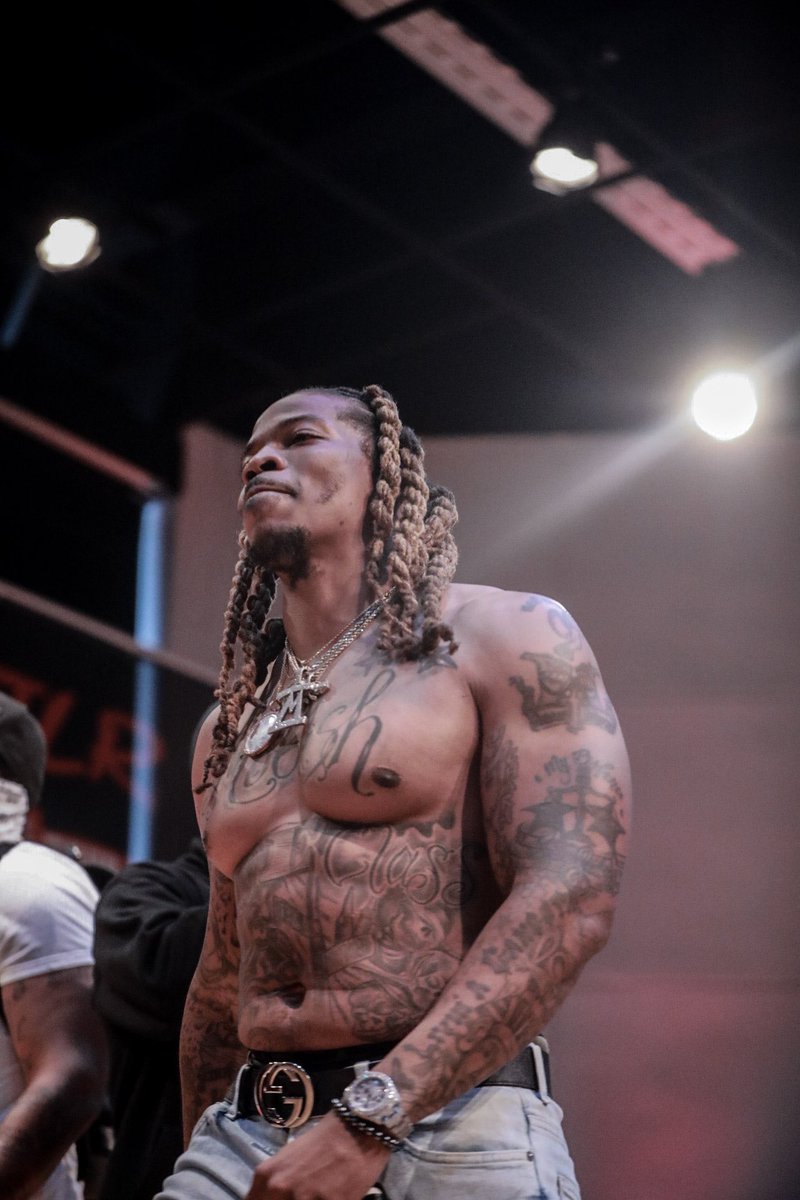 mobishyoung's tweet photo. Just to think they said I was gonna die in prison when I was 16 😤 Look at God!! 🙏🏽 Forever humble. 🙇🏽 #YoungEClass I #Mobish #HBCUTour #TMC | 📸 @nii.sports.flicks | #LLDRE #LLRELL #LLCHEESE #LLMA #FreeDaGuys https://t.co/jVCTf2Rq6B