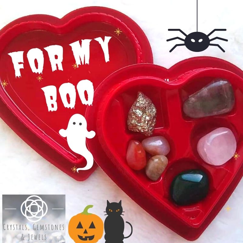 crystalgemrealm's tweet photo. I'm offering a discount! https://t.co/1rVSw22vdf via @Etsy use code SPOOKY10 for 10% off your entire purchase and free shipping in the US https://t.co/vyneRVgamm