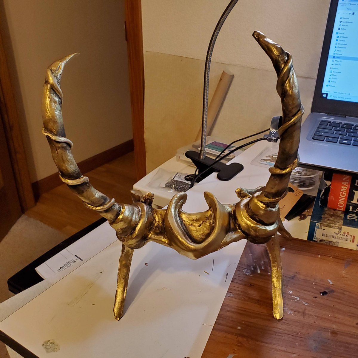No jewelry today. Working on steampunk loki crown on stream.
