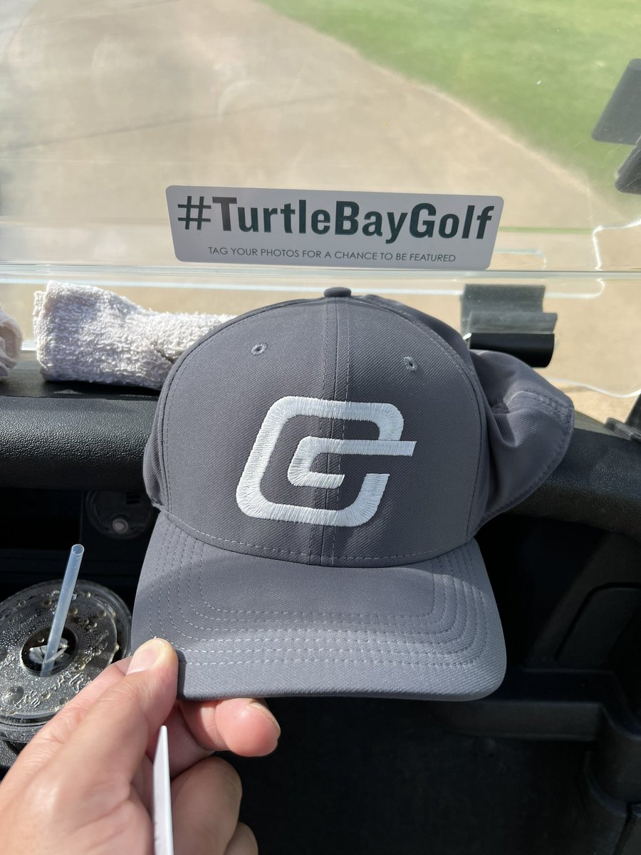 jkelsey1's tweet photo. @GUP_GC @KendoVT @ToeTagginTambo left the family at the resort but still repping @GupsCorner #turtlebaygolf #windyashell https://t.co/AOVPonSV6R