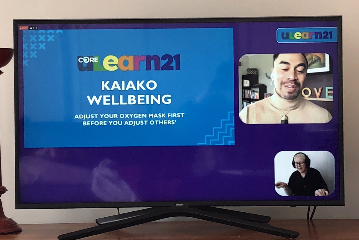 Such a great way to start day 2 of #uLearn21- time to put yourself first team. #M3mindfulness @JaseTePatu