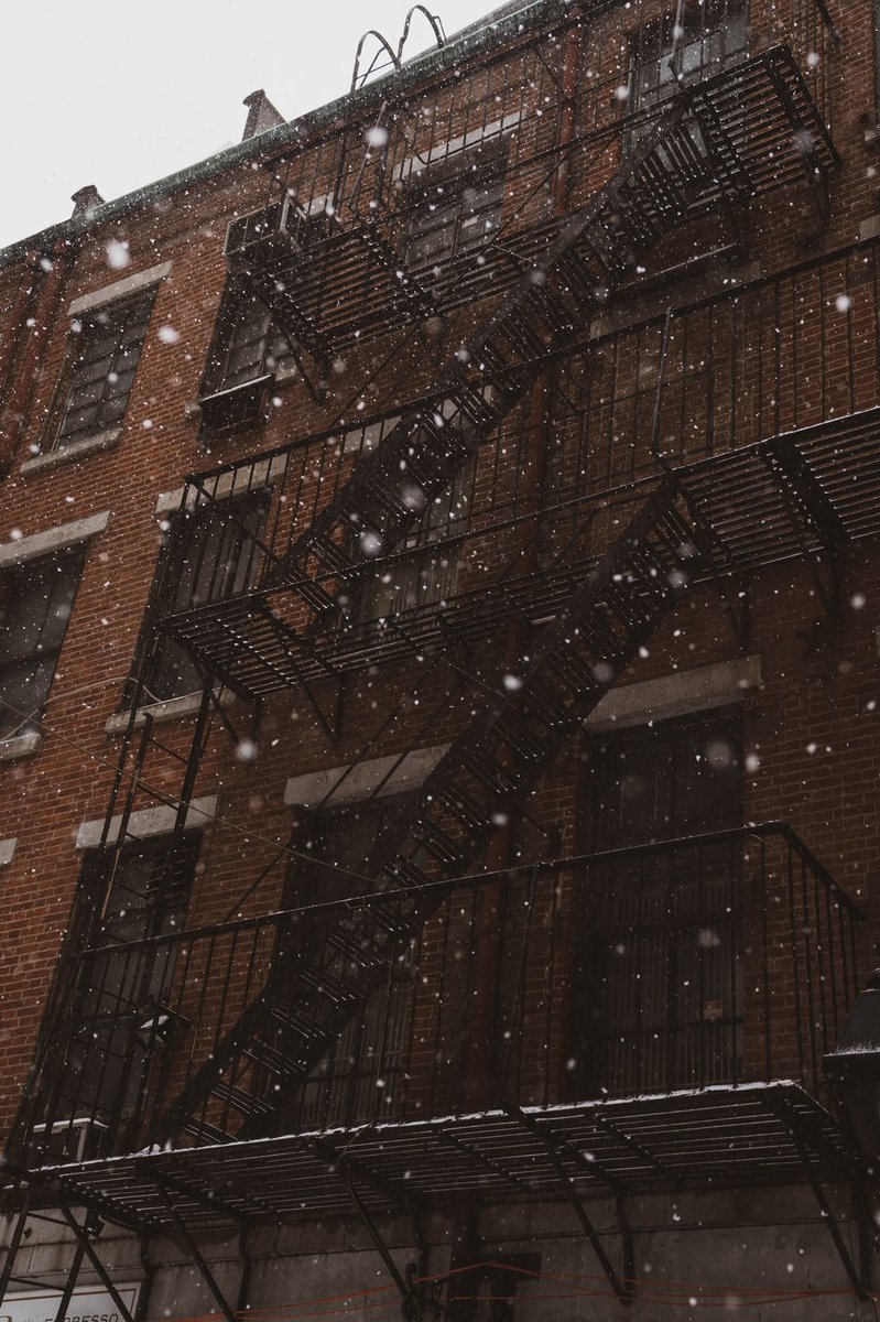 gabrielafotoo's tweet image. Hey @streetdreamsnyc @sdcafe_nyc do you actually even!!?! live in New York City if you haven’t seen these 4 scenes?? I mean come ON!!!  #celebratingthewins