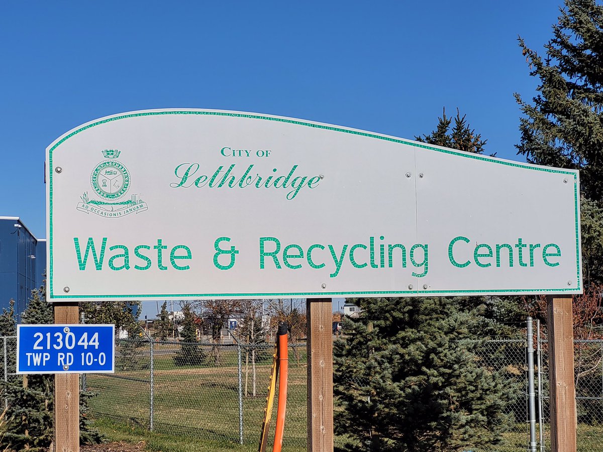 WardBros1976's tweet photo. Our team is starting up work at the Waste Transfer Station project at the @cityoflethbridge Waste &amp; Recycling Facility. The site is being prepared for piling later this month! #dmtmechanical #mikadoelectric  #universalrig #klptrucking #projectstartup #construction #yql https://t.co/ACII7ZxQ0x
