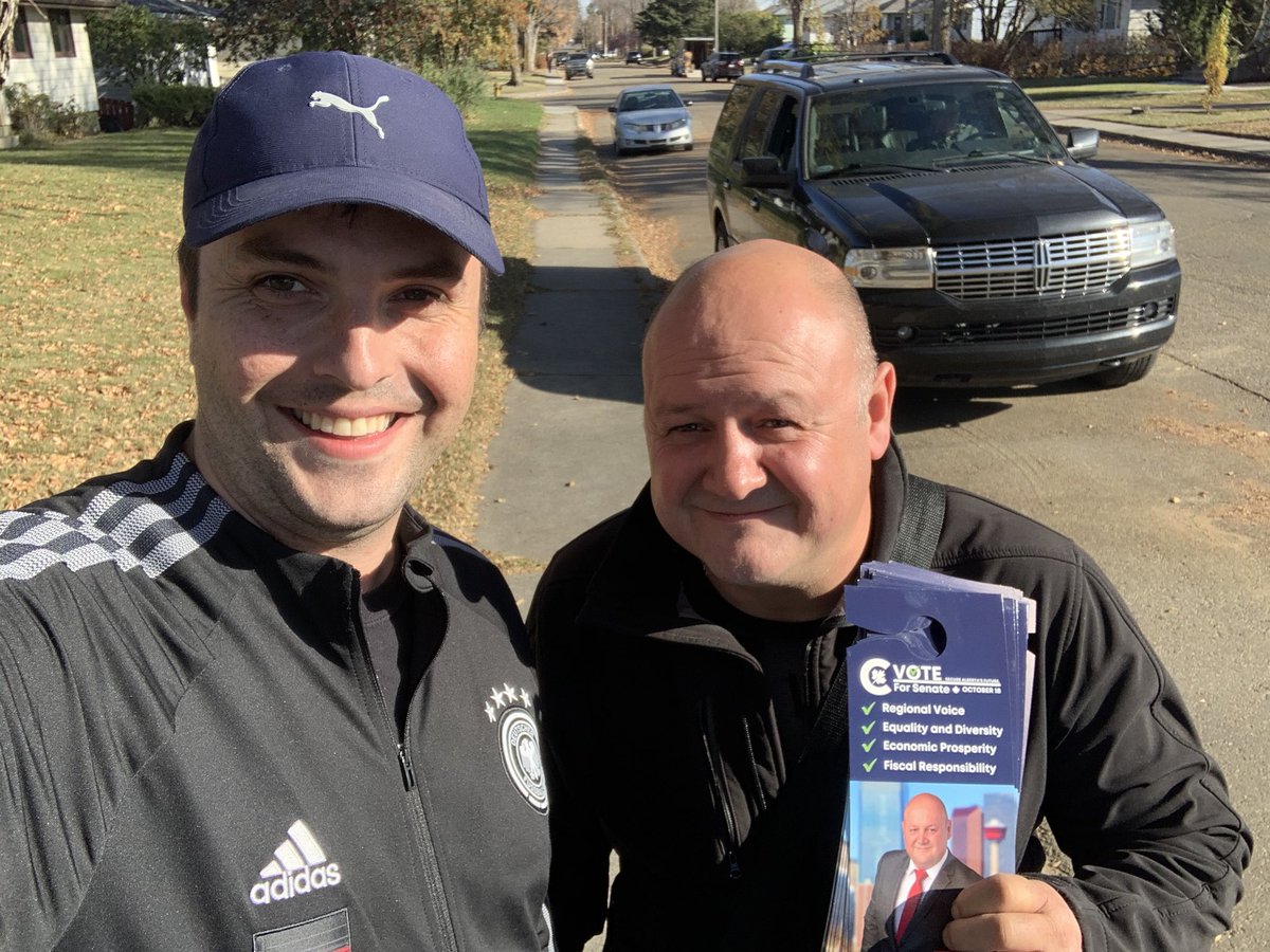 Thank you to my friend, @davideganab for joining me at the doors today in Wetaskiwin! #cdnpoli