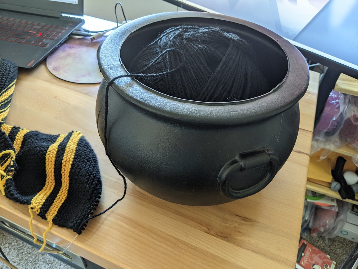 I bought a 1lb ball of yarn to finish this scarf.  This seems like the most appropriate bowl to hold it in.

#spookyseason #witchvibes