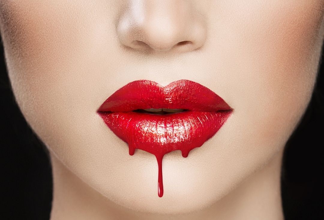 Женские губы. Губы я алые целую. Люблю твои губы целовать. Сочные губы. Женские губы нижние.