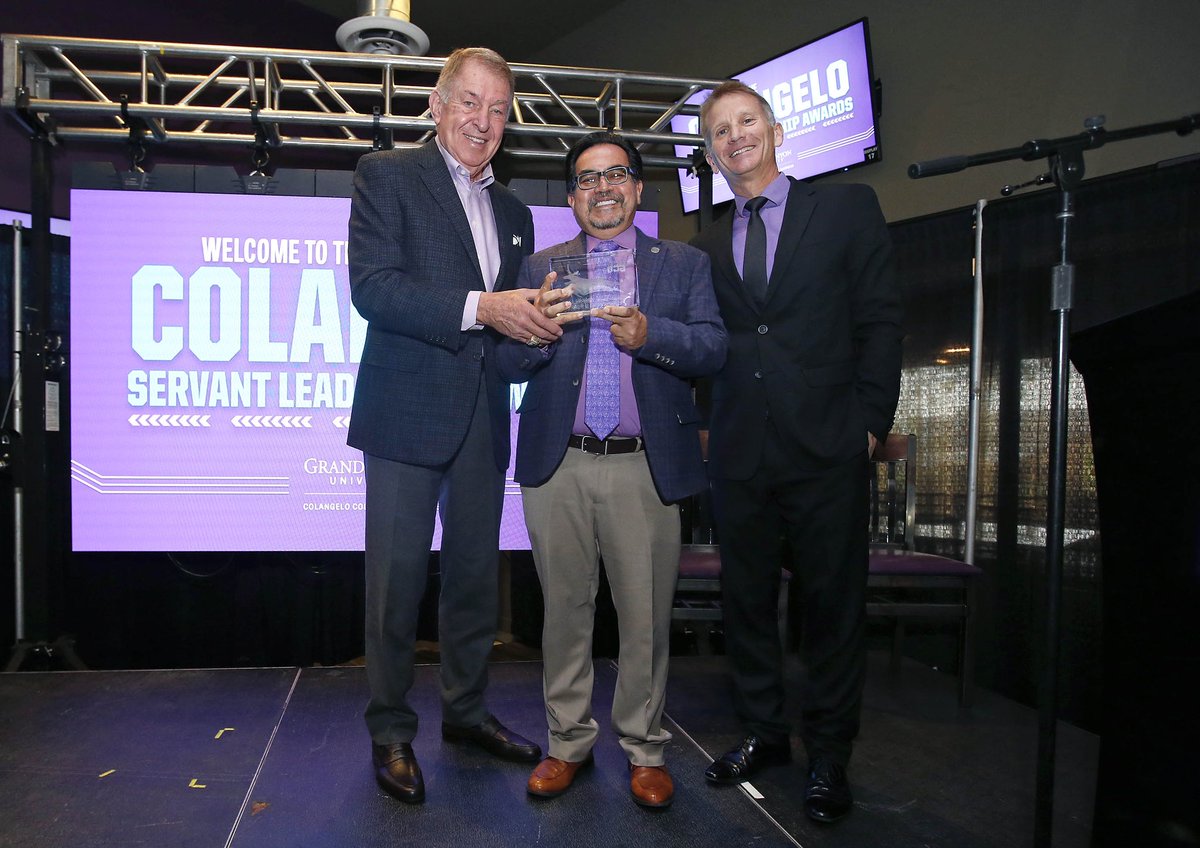 GCUNews49's tweet photo. Four amazing leaders were honored yesterday at the second annual Colangelo Servant Leadership Awards, named after sports and business icon Jerry Colangelo. Check out the full story here: https://t.co/qdiWrqvB2I https://t.co/nu5zM1ioFd