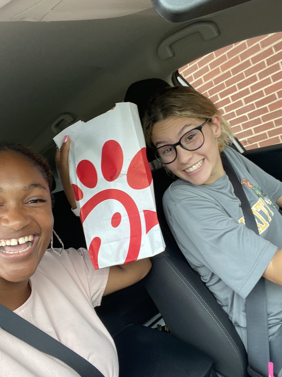 #sicmorechicken with Shea