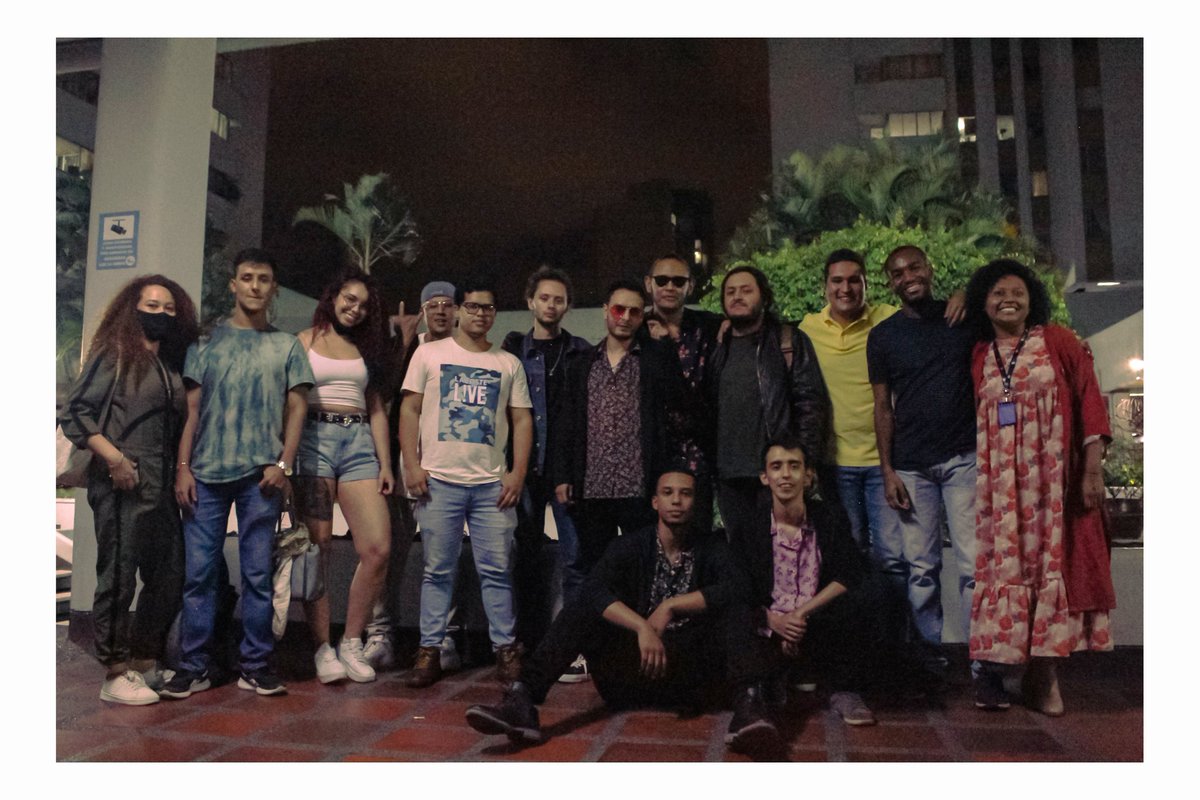 tipicoshombresb's tweet photo. en el cora 💛🙏 https://t.co/GeQUT7Kesj