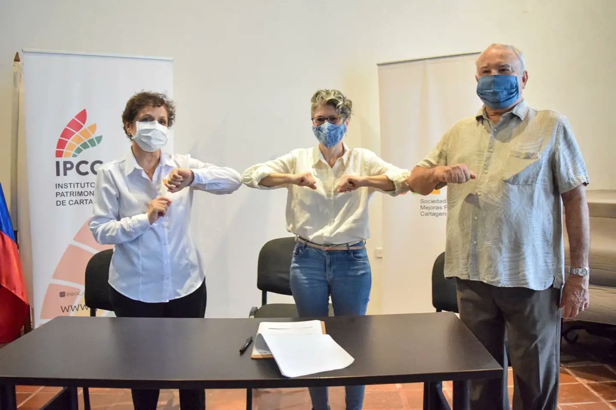 Ipcc_Cartagena's tweet photo. El IPCC y la @SMPCartagena firman convenio para fortalecer la valoración y cuidado del patrimonio cultural de Cartagena que integra el desarrollo de varios proyectos en diversas zonas de Cartagena y en el corregimiento de Caño del Oro en Tierra Bomba. https://t.co/6IIhFrKKQH