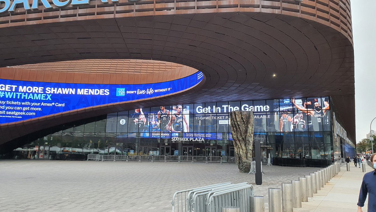 Merlin (@jordonious) on Twitter photo Shame on the <a href="/BrooklynNets/">Brooklyn Nets</a> for removing #KyrieIrving from the electronic billboard at the <a href="/barclayscenter/">Barclays Center</a>. He is still a player on the team under contract. The <a href="/NBA/">NBA</a> should NOT engage in #CancelCulture. Unvaxed lives matter just as much as vaxed lives matter. Shame on the <a href="/BrooklynNets/">Brooklyn Nets</a> for removing #KyrieIrving from the electronic billboard at the <a href="/barclayscenter/">Barclays Center</a>. He is still a player on the team under contract. The <a href="/NBA/">NBA</a> should NOT engage in #CancelCulture. Unvaxed lives matter just as much as vaxed lives matter.
