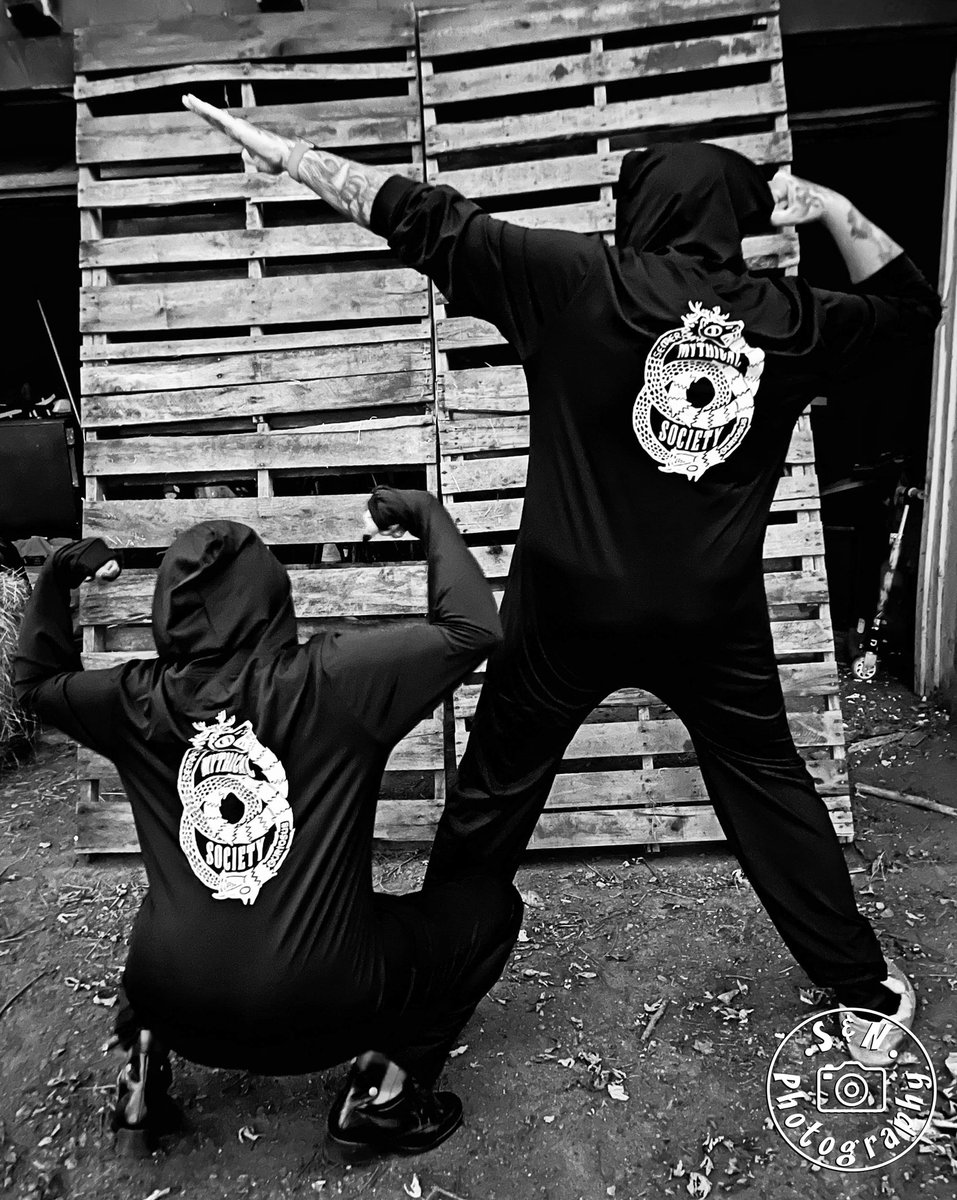 SNPhotosMaine's tweet photo. Hey! @TenaciousWarden and @stephward2020 got their @Mythical quarterly onesies in!! 

#Mythical #MythicalSociety https://t.co/sFmXQmaHMV